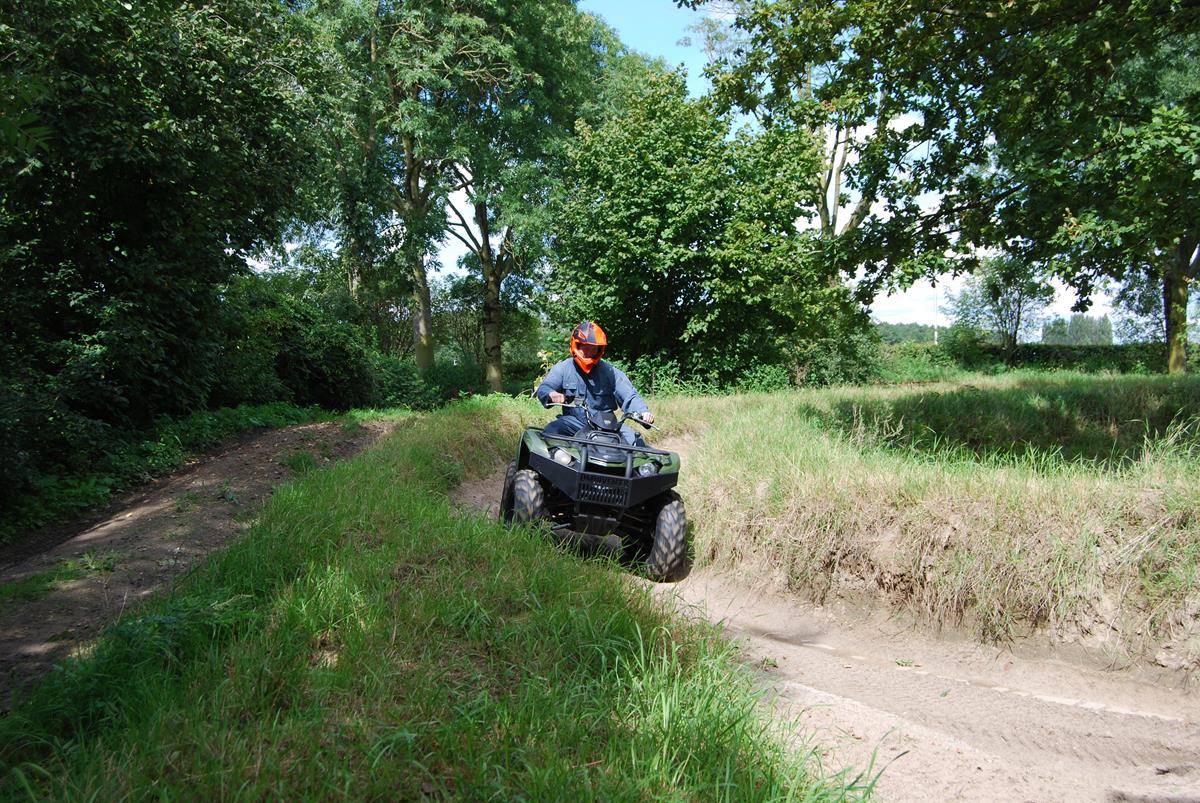 activiteit-quad-rijden-personeelsreis-nijmegen